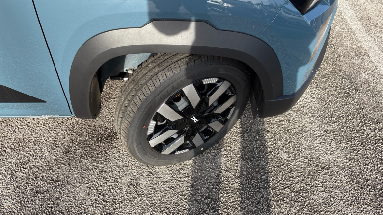 Dacia Spring 27kWh Expression 65 48kW 5dr Auto Electric Hatchback